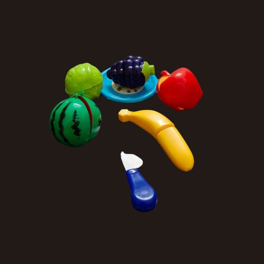 5-Pcs Cutting Fruits Set for Kids – Plastic Pretend Play Toy