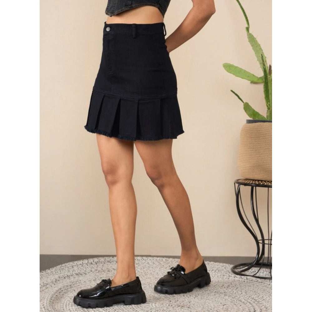 Women’s Black Washed Denim Buttoned Mini Skirt