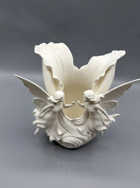 Generic Plastic Twin Fairy Wings Makeup Brush & Vanity Organizer (Off-white)
