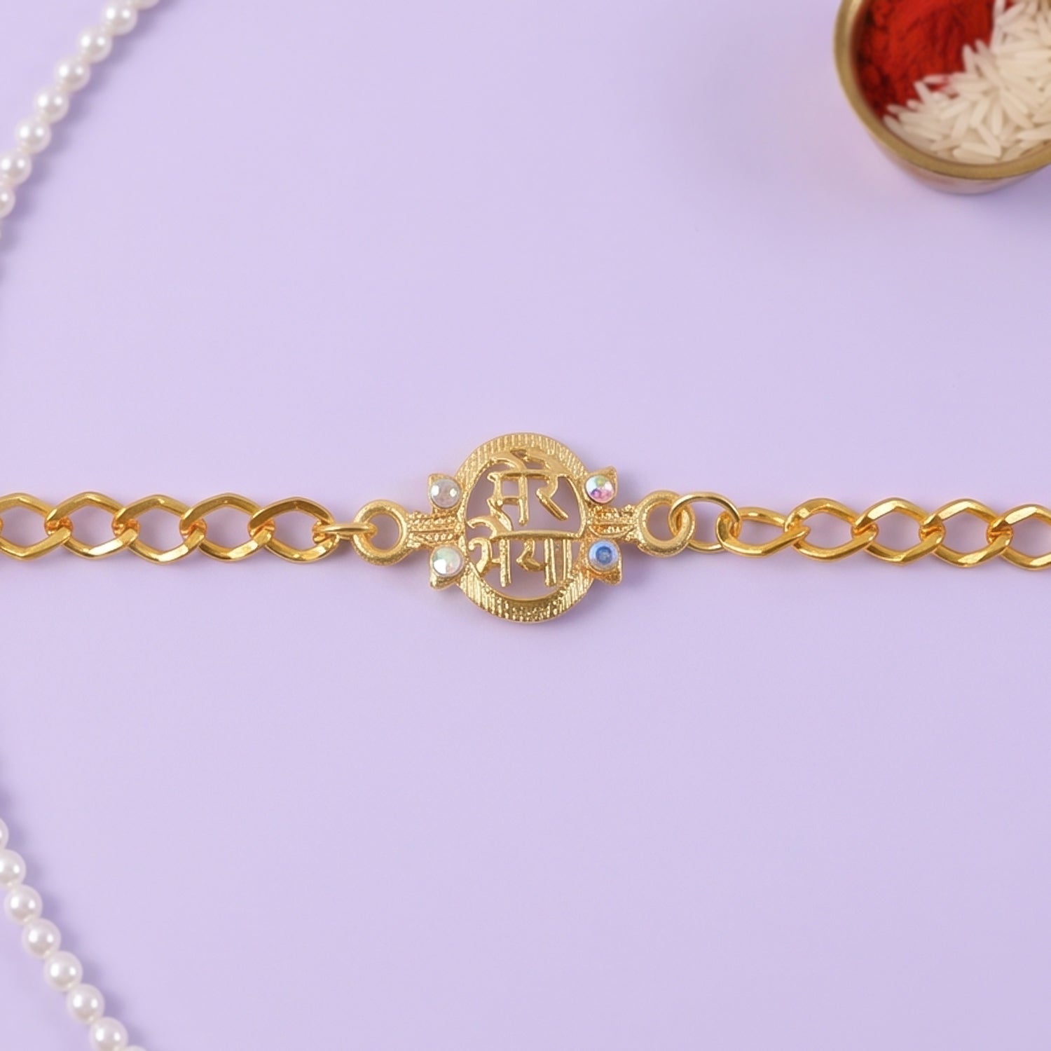 Mere Bhaiya Bracelet Rakhi Gold-plated Chain Rakhi With Stones For Brother (1 Pc)